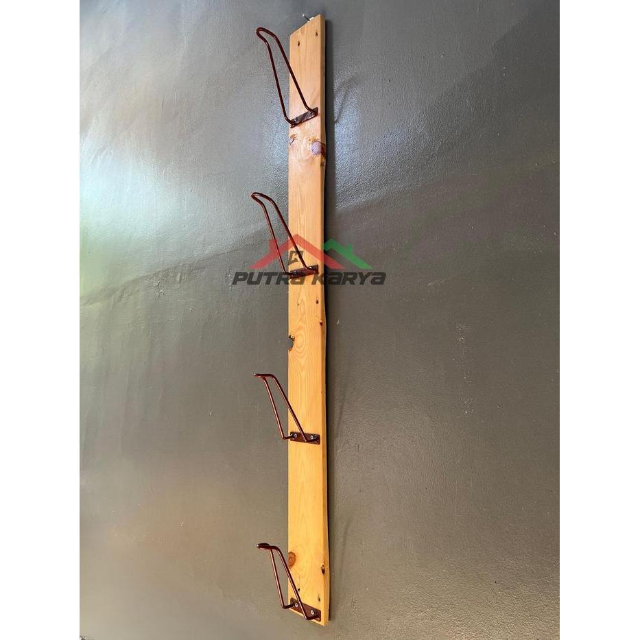 Premium Rak Helm Vertical Kayu Jati Belanda / Gantungan Helm / Rak Gantung Helm Kayu Jati Belanda /