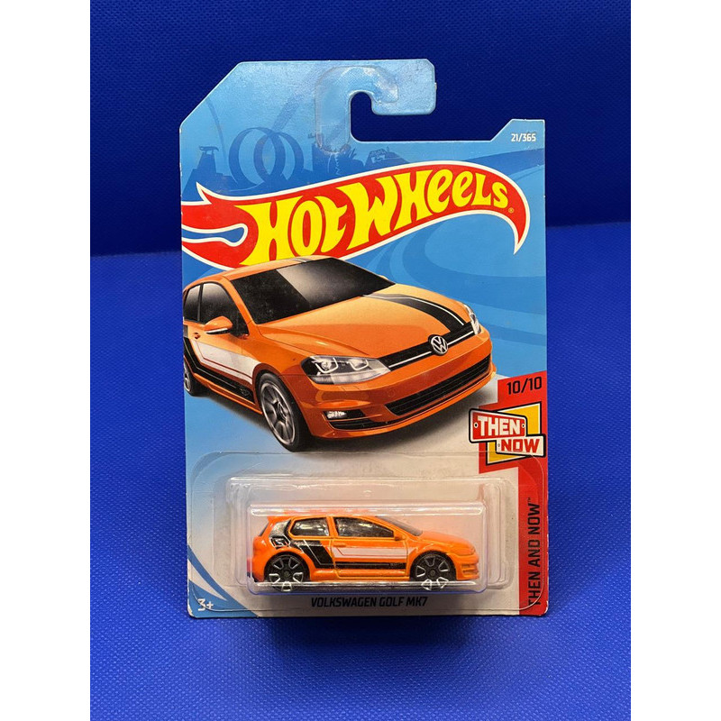 Hot Wheels Volkswagen MK7 Orange