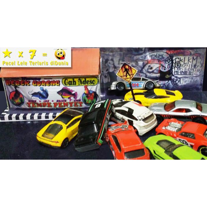 BISA COD DIorama Hotwheels Tomica Pecel Lele Scale 1/64