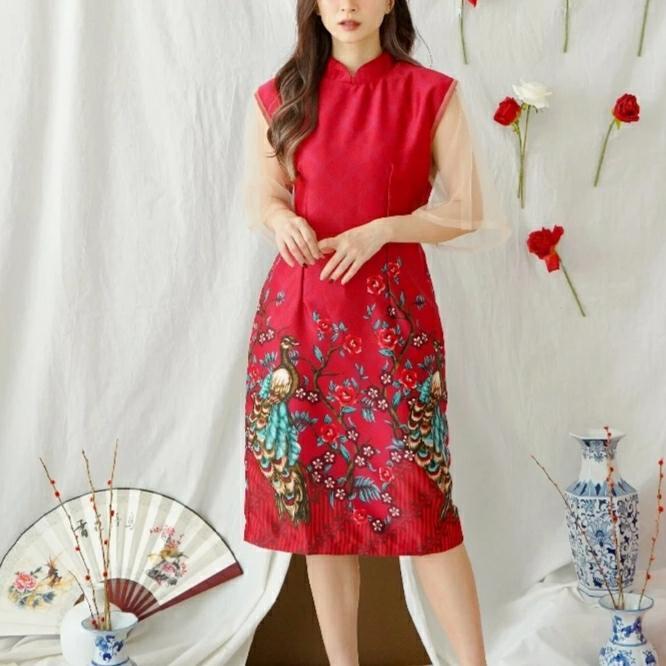 Pria Cheongsam Red Dress Cheongsam Merah Motif Burung dan Bunga Bahan Sutra Satin Pria Cheongsam Red