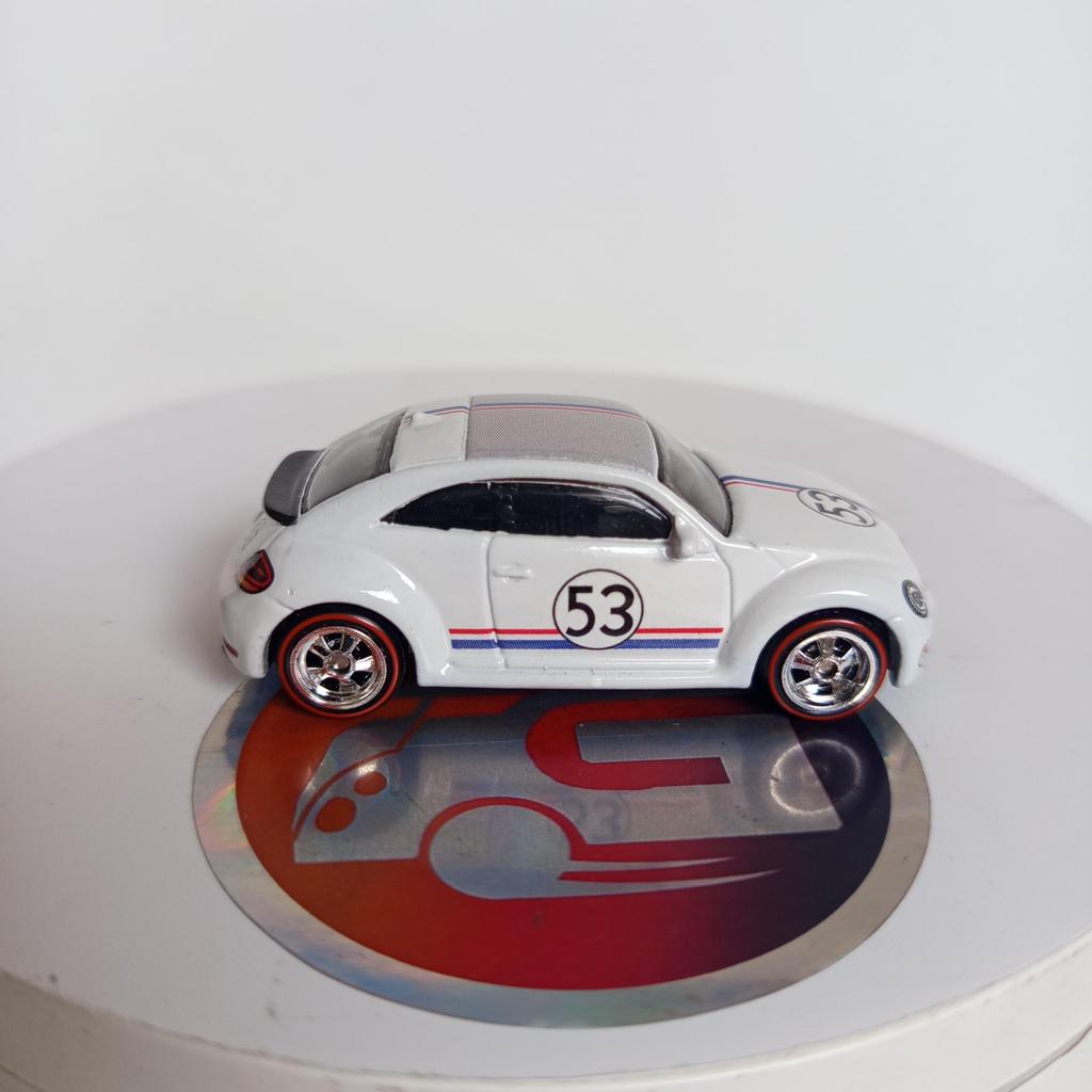 Hot Wheels Custom Volkswagen Beetle Livery The Love Bug Racing Car Herbie #53 (Rubber Wheels - Rivet