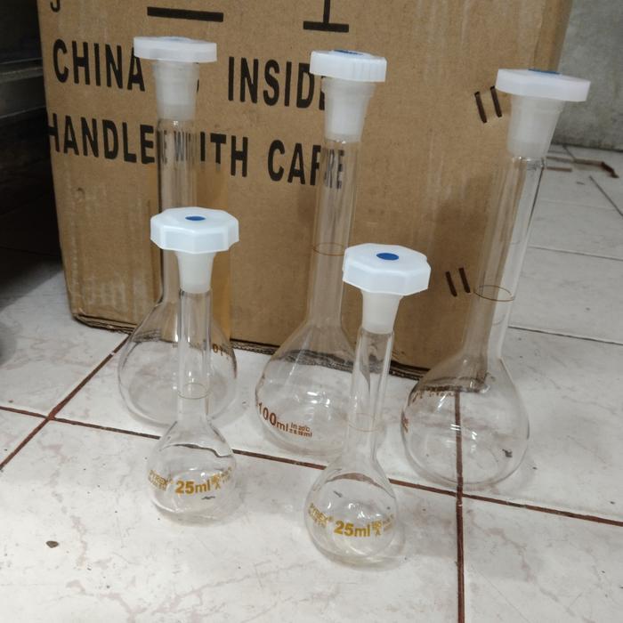 ` labu ukur 250ml pyrex