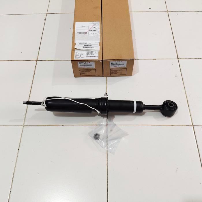 SHOCKBREAKER SHOCK BREAKER DEPAN TOYOTA FORTUNER 2011 2012 2013 2014 2015 ORI OK.