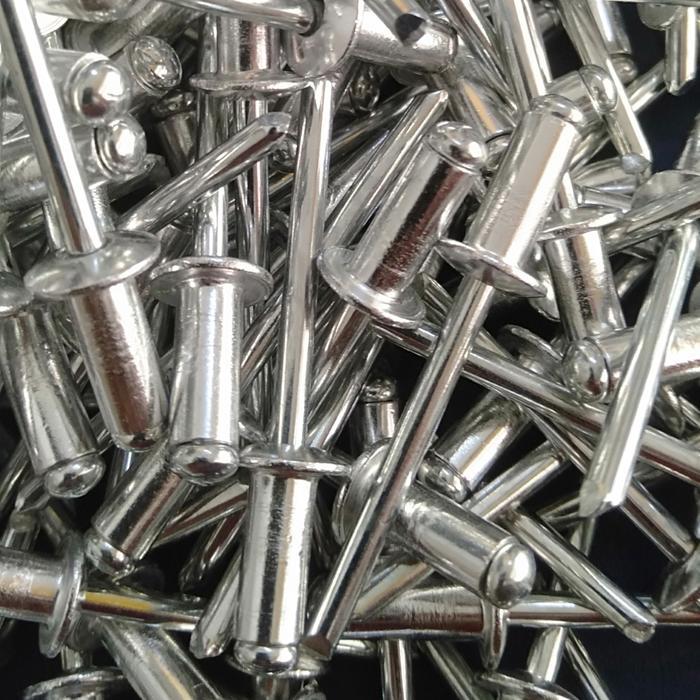 Paku Rivet 540 - 100 pcs / Blind Rivet 4 x 11