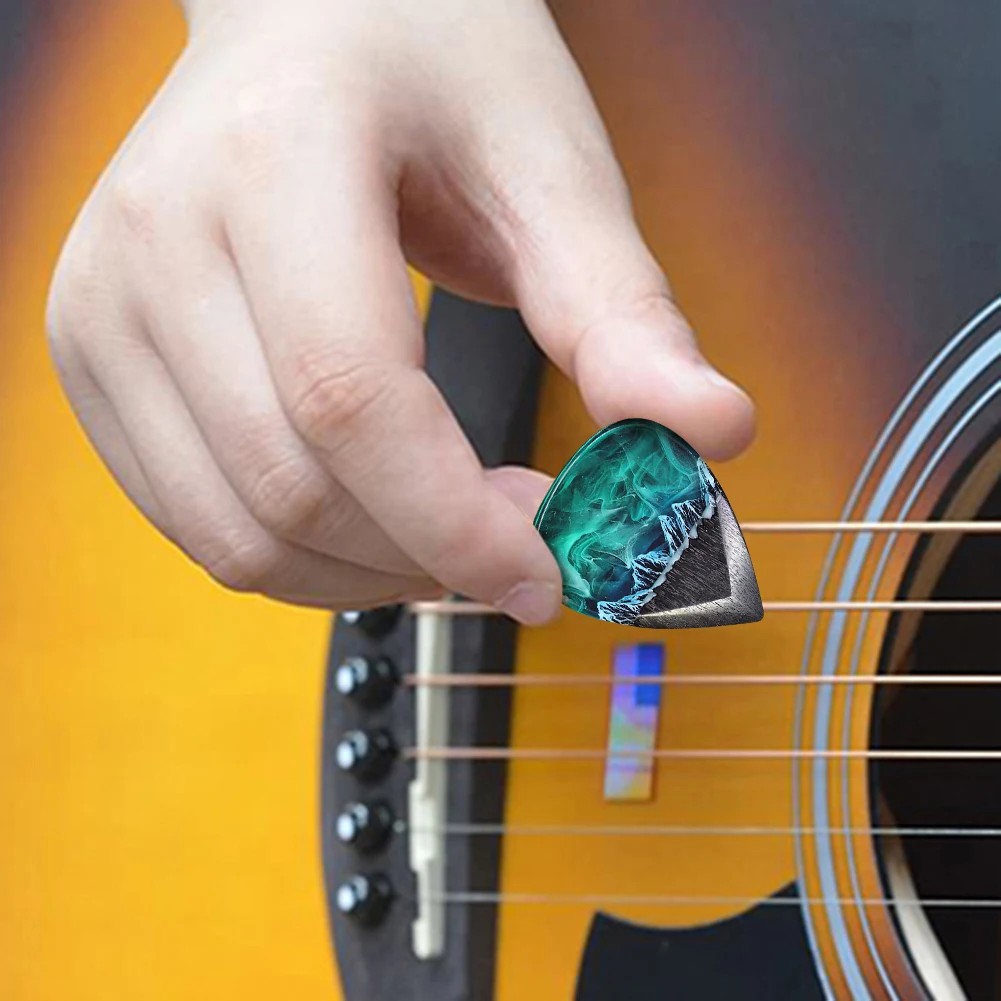 Epoxy Resin Guitar Pick Northern Lights Necklace Pendant Musician Instrument Gifts Stringed