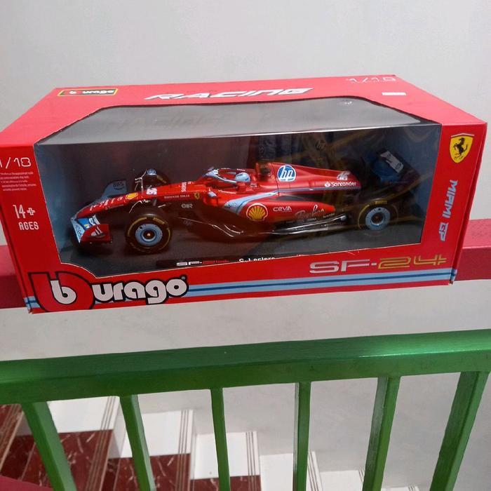 diecast miniatur mobil f1 formula 1 ferrari skala 1:18 original besi