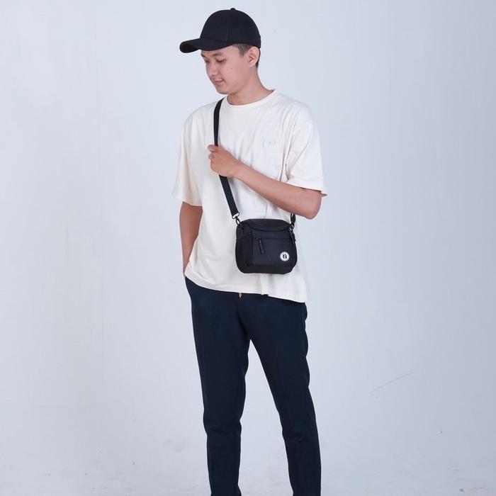Tas Kamera Mirrorless / Tas Kamera Kecil Tajz - Maco Tbk