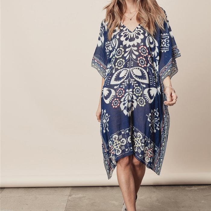 Gaun Outer Pantai Motif Bunga Biru Chiffon Atasan Bikini Longgar