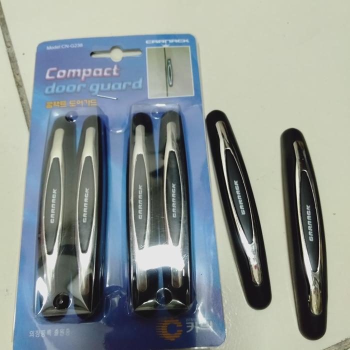 Door guard pintu mobil
