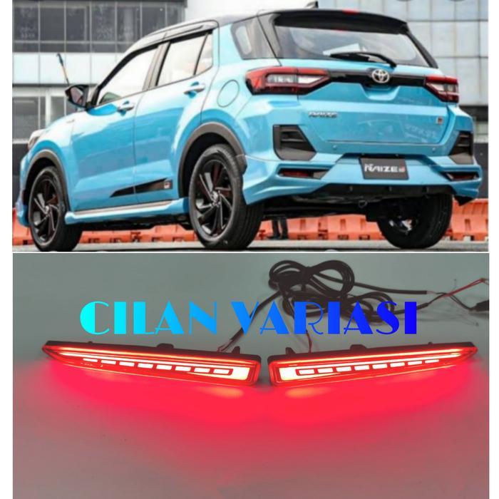Lampu Reflektor Belakang Toyota Raize