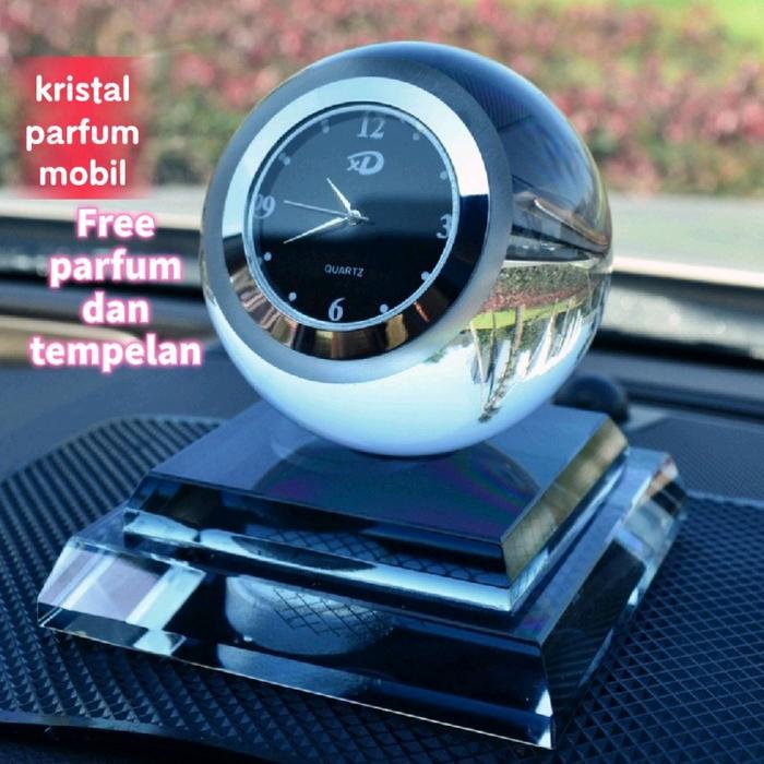 NEW Parfum Mobil Motif Jam Crystal LED Car Perfume Pajangan Dashboard Mobil