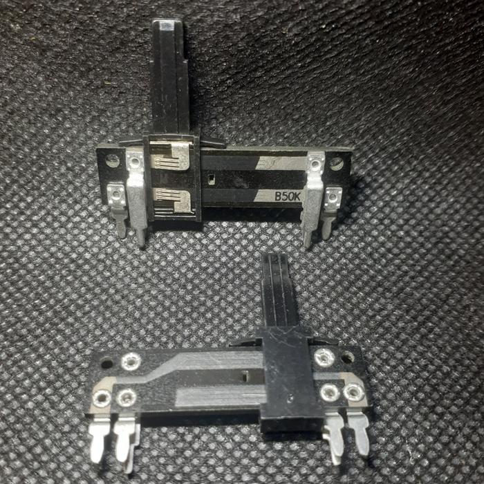 TERMURAH POTENSIO GESER 3,5 CM 6 PIN B50K KAKI 3-3 TANPA LAMPU PROMO