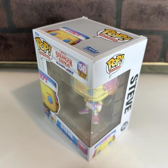 HOT SALE STRANGER THINGS STEVE HARRINGTON(SCOOPS AHOY) #1545 FUNKO POP GENUINE FIGURE 4.15-INCH