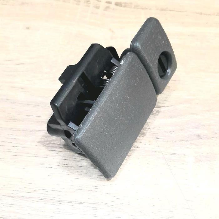KANCING/KUNCI LACI MOBIL SUZUKI ESCUD0/GRAND VITARA 73430-60870- T01 READY