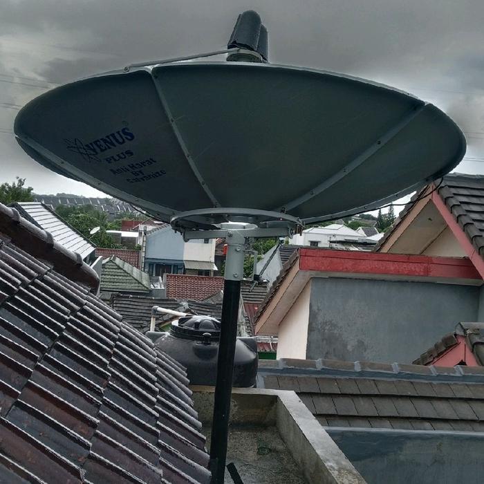 Promo Parabola Venus 2Satelit Chinasat 6B Dan Telkom 4 Fullset Solid 6Feet Ideal Untuk Saluran China