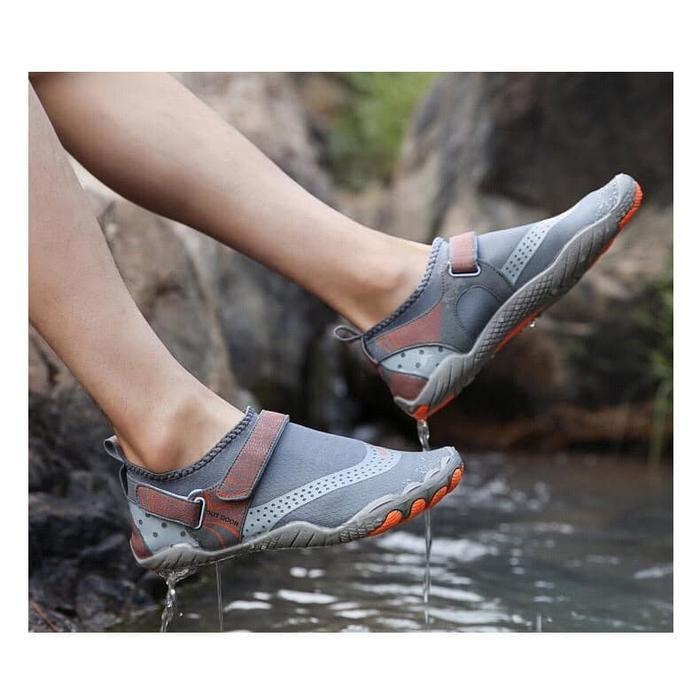 Eiger - Sepatu Pantai Diving Hiking Outdoor Shoes Sepatu Olahraga Tahan Air