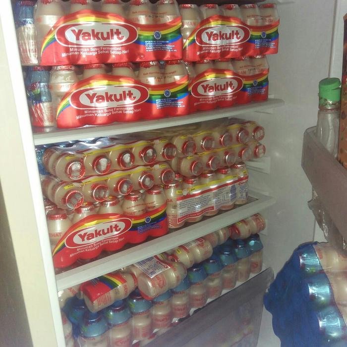 DISKON YAKULT 1 BAL ISI 10 PAK MINUMAN PREBIOTIK LESS SUGAR SIAP KIRIM READY