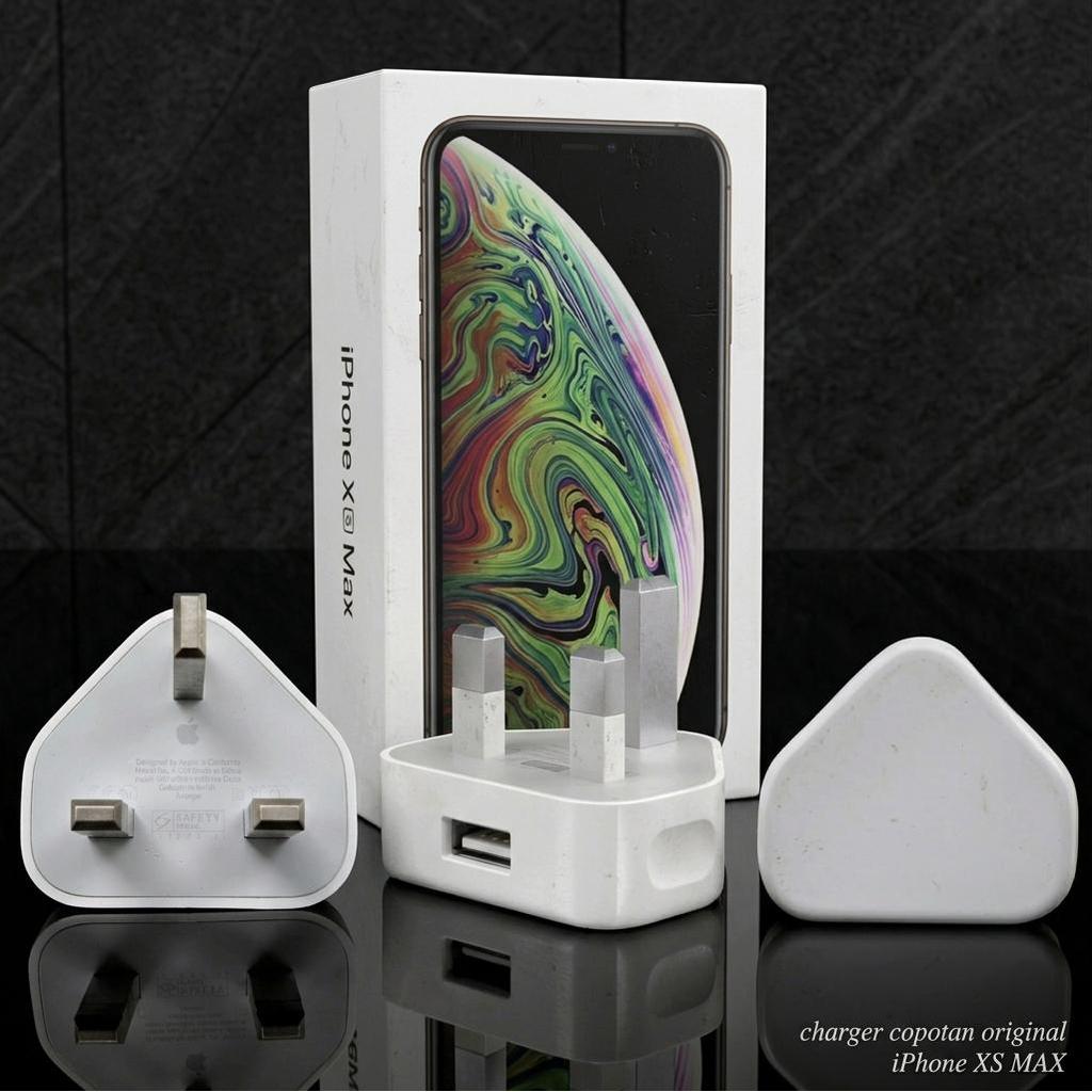 Batok Cas iPhone A1399 Bekas Original 5W Untuk iPhone XS Max