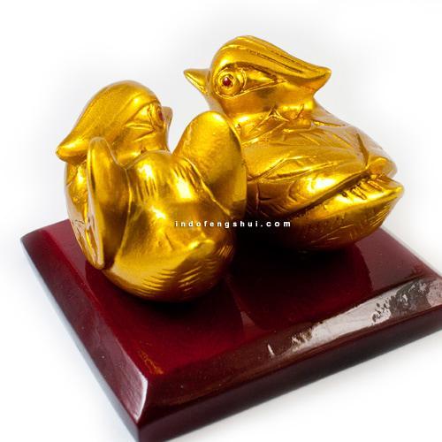 Simbol Feng Shui Sepasang Bebek Mandarin Gold