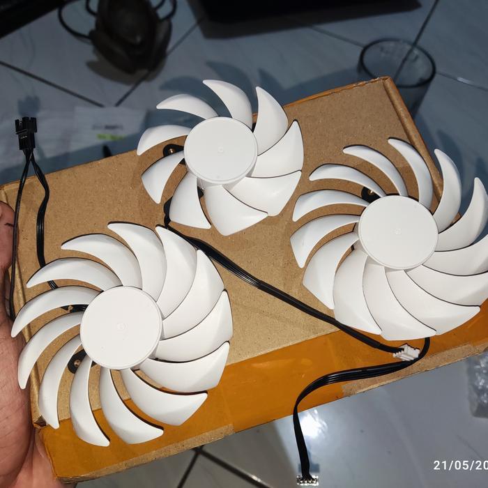 Fan Kipas Colorful Rtx 3060 3070 3080 Ti Vga Gpu Ultra Igame White 88Mm 75Mm 4Pin New