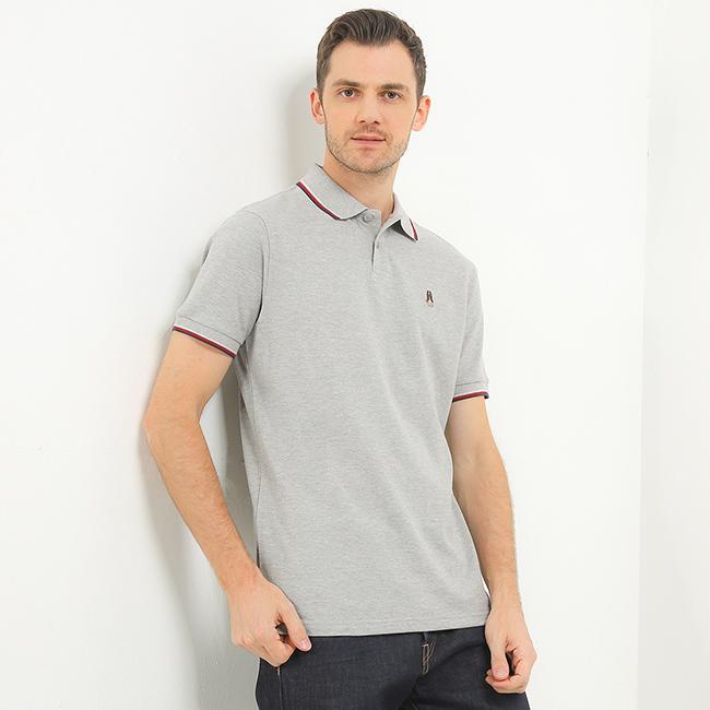 Hush Puppies Polo Kaos Polo Pria Regular Fit Bahan Katun Polyester Detail Garis Kerah Manset Warna A