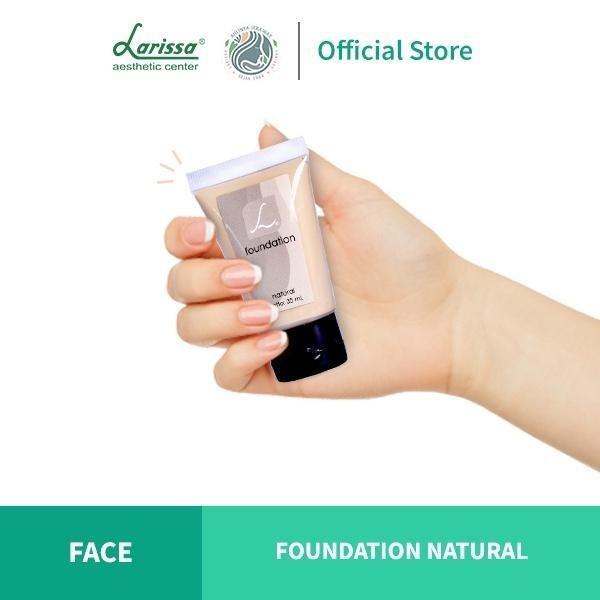 Larissa Foundation Natural - Alas bedak