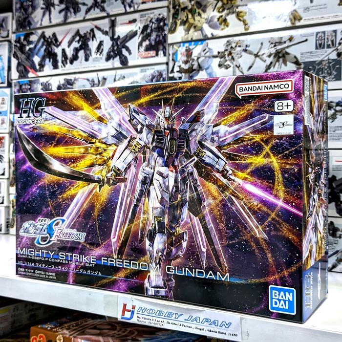 HG Mighty Strike Freedom Gundam Bandai Plamo