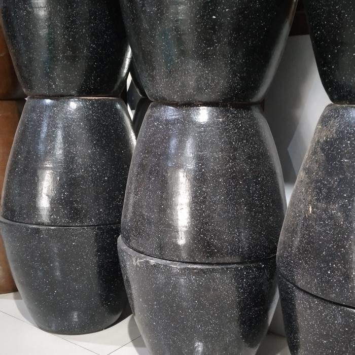 Pot Gerabah Besar Varian Hitam