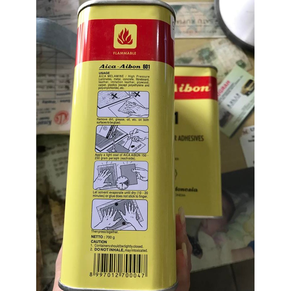 

LEM AICA AIBON KUNING 700 GR. DAYA REKAT TINGGI