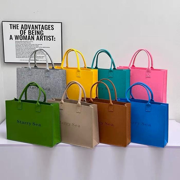 

Tas Tenteng Serbaguna - Tas Lucu - Tas Kado - Tas Orang Tua - Tote Bag Wanita