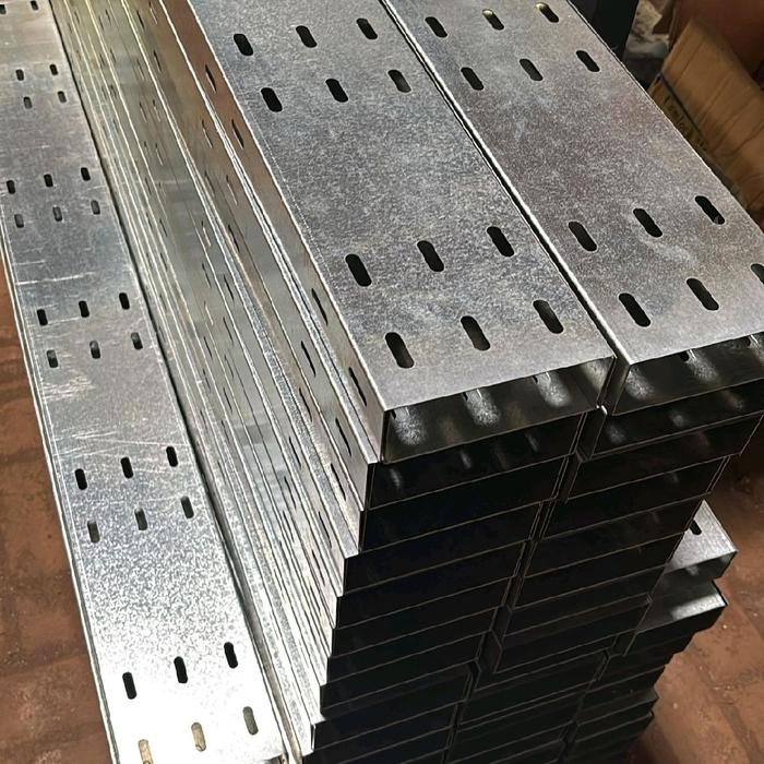 Pilihan- Produk Kabel Tray 200X100 Mm - Deskripsi Produk: Kabel Tray 200