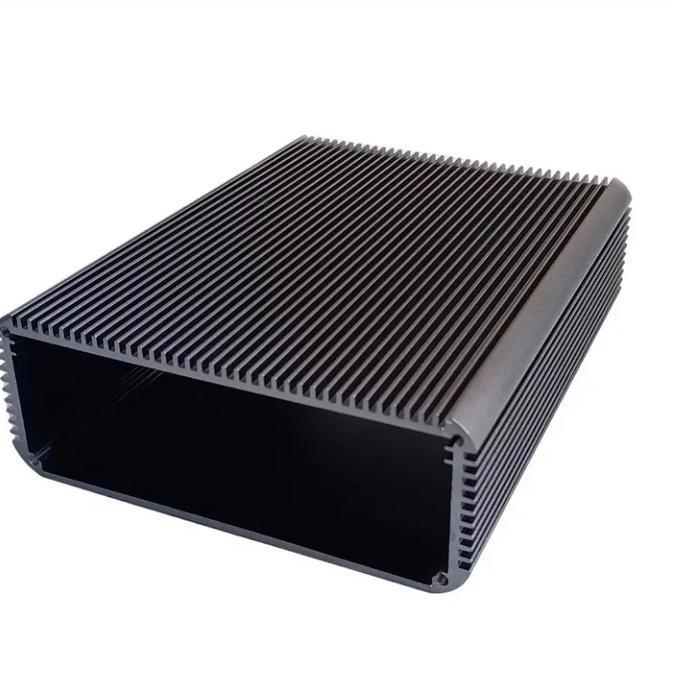 

Box Electronik 120x45x150mm