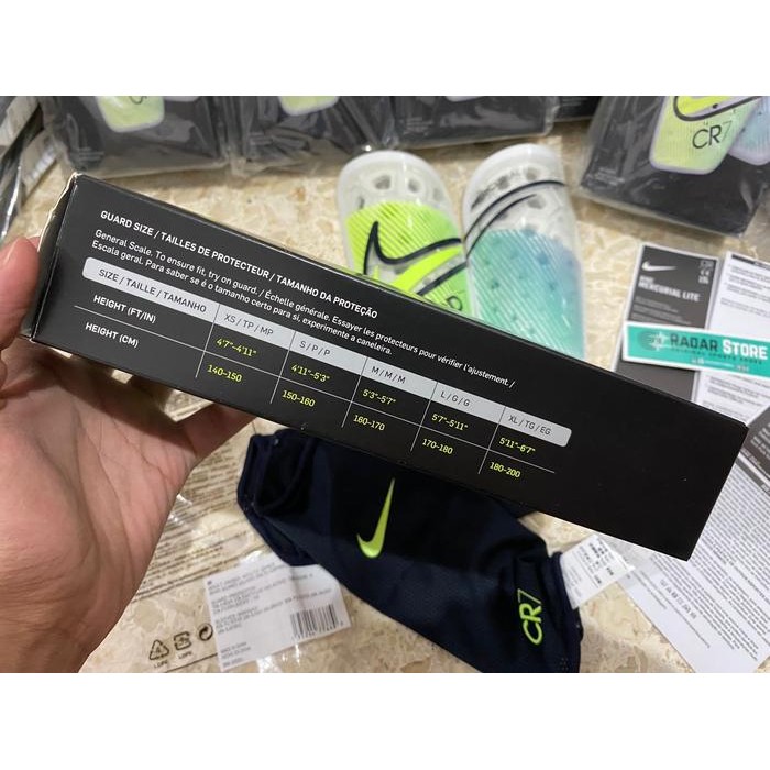 Best Quality Pelindung Kaki Deker Nike Mercurial Lite Guard Cr7 Dm1677-100 Original