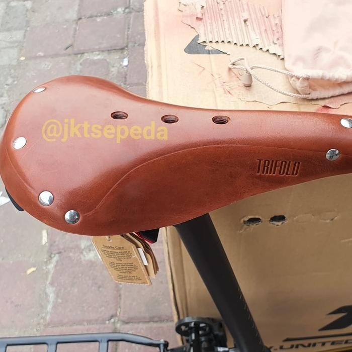 Sepeda Lipat United Trifold 11 Gold Edition