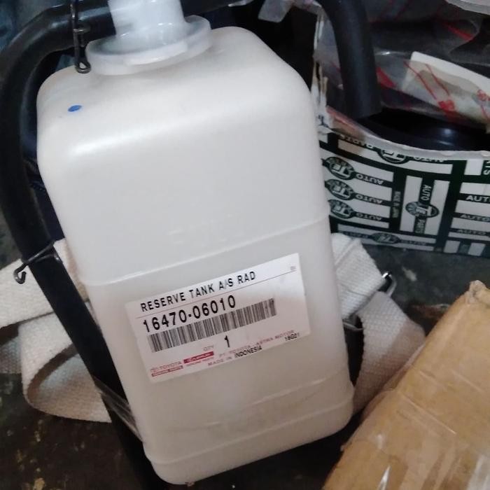 Tabung Air Radiator toyota Kijang Original