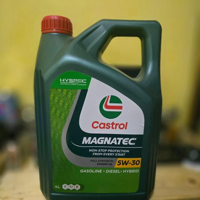 Oli Mesin Castrol MAGNATEC Stop-Star 5w-30 Kemasan 4 Liter