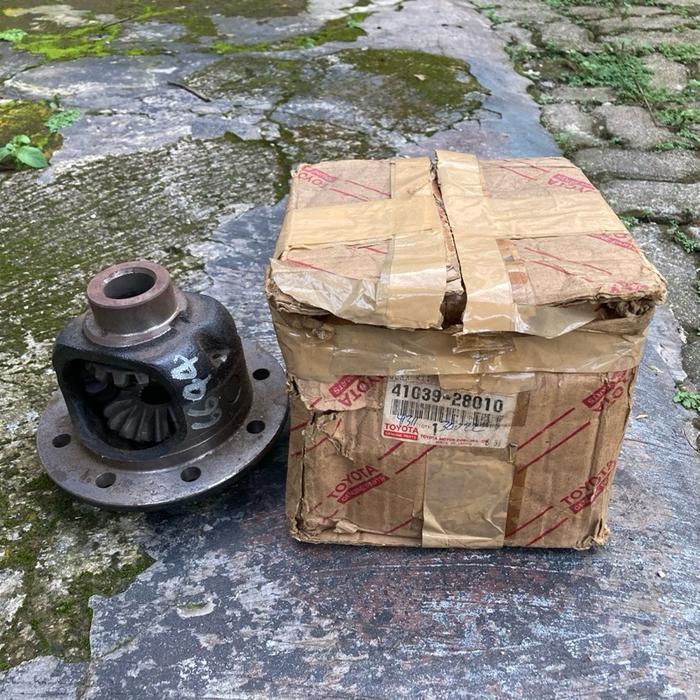 Case Sub-Assy + Gear Kit Rear Differential Tengkorak Komplit Gir Set Gearset Gardan Pinion Kijang Bu