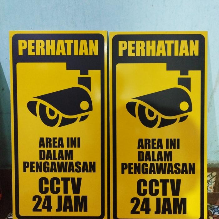 

RAMBU SIGN AREA PENGAWASAN CCTV 25CM X 50CM PLAT ALUMUNIUM 1.2MM STIKER REFLECTIF CUSTOM DESAIN