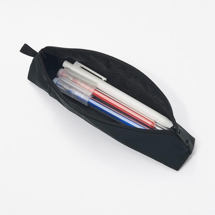 

MUJI POLYESTER PEN / PENCIL CASE WITH OUTER POCKET - TEMPAT PENSIL