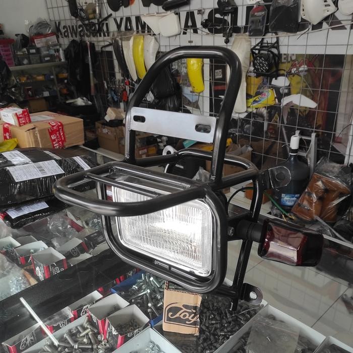 Braket Headlamp Ts 125 Custom