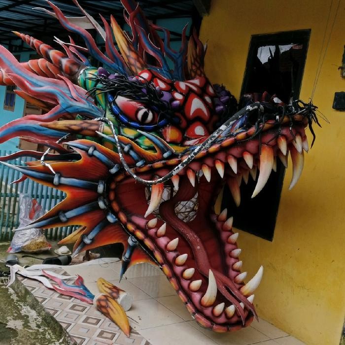 kepala layangan naga juara 1 dm 110