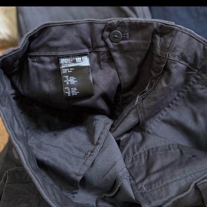 Celana Chino Slim Fit Uniqlo Original Pria Panjang Stretch