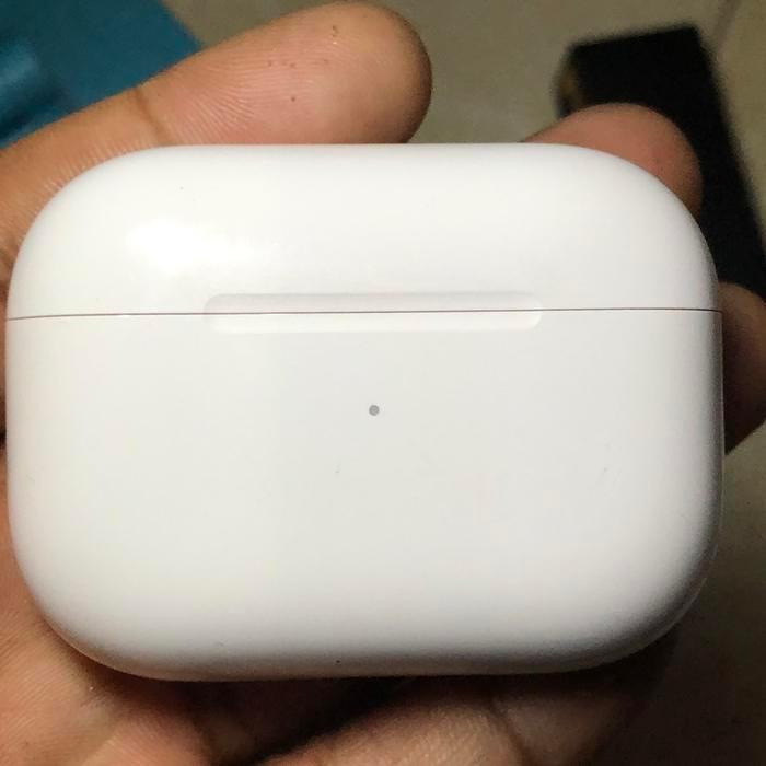Airpods airpod Pro 2 2nd gen Charging Case only
