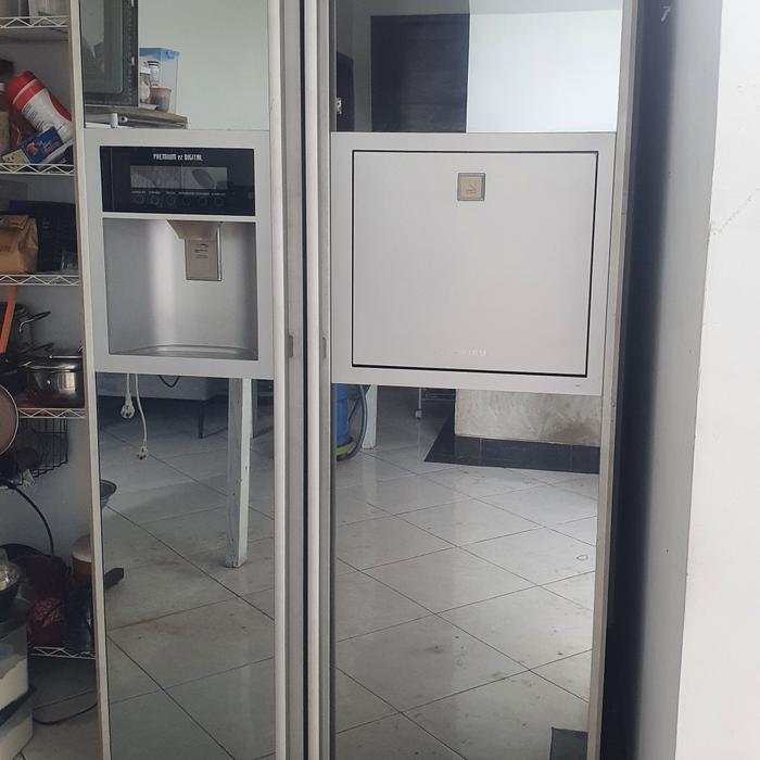Kulkas 2 pintu LG