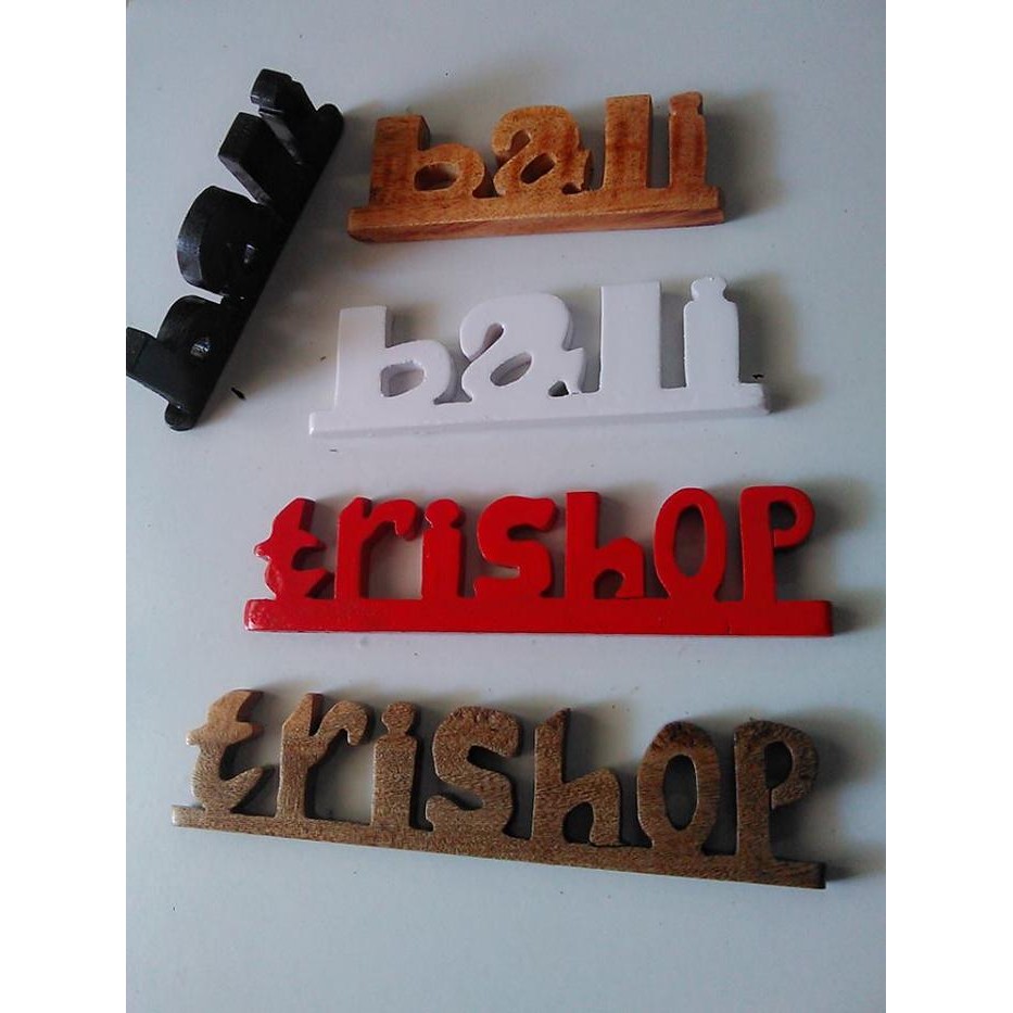 

PAJANGAN NAMA KAMU DARI KAYU