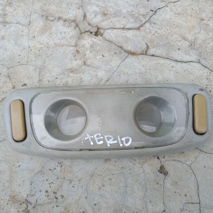 lampu plafon  Suzuki Aerio bagian depan