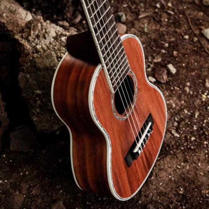 Gitarlele Mandalika Premium Original / Gitar Junior