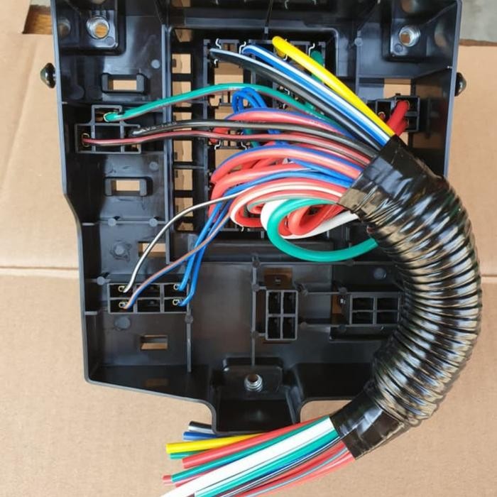Menarik Kotak Sikring Fuse Box Rumah Sekring Ps100 Ps120 Ragasa Jungkit Tepak Terlariss 