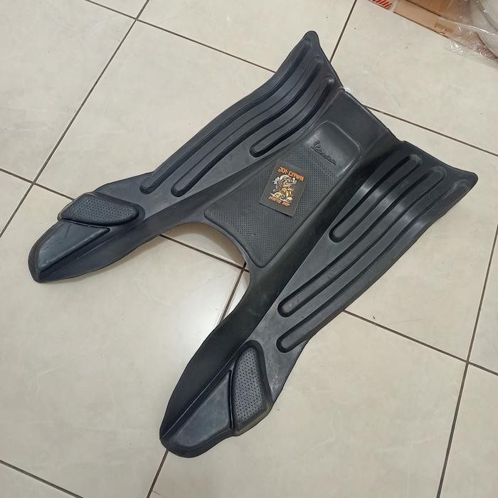 TERLARIS Floormate Vespa Lxv Lx S / Aksess vespa READY STOCK