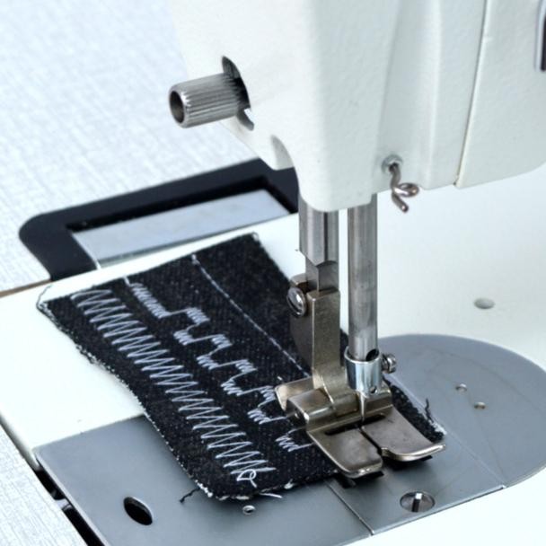 Mesin Jahit ZigZag TYPICAL TY 20U-43 - Mesin Zig-Zag/Sirsak Industri best seller